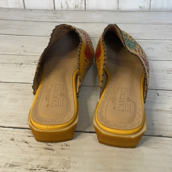L'Artiste By Spring Step Handpainted Leather Galatina Mule - Picture 5 of 12